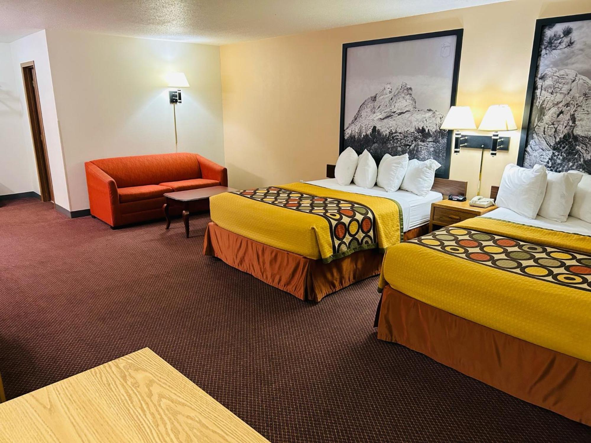 Super 8 By Wyndham Hot Springs Μοτέλ Εξωτερικό φωτογραφία